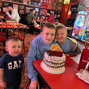 Meet your Posher, Cindy